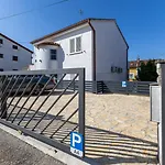 Ljubica 3*